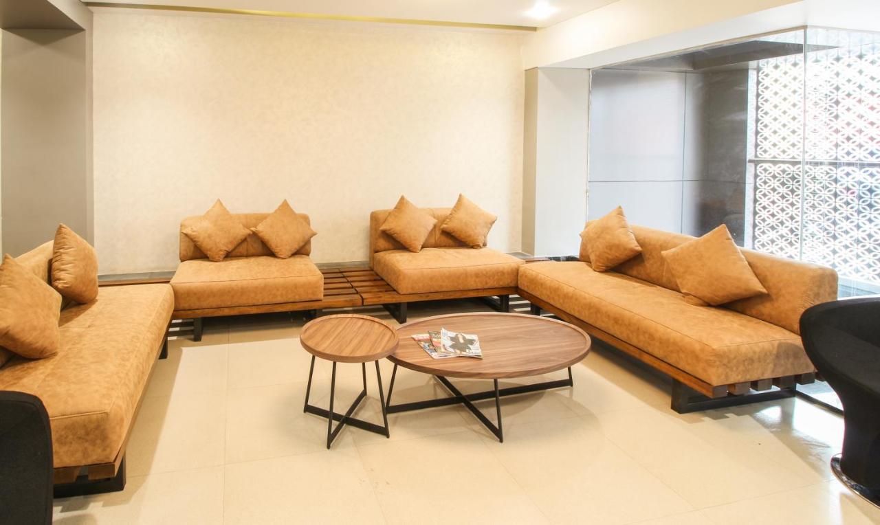 فندق Treebo Elite Residency بلغاوم المظهر الخارجي الصورة